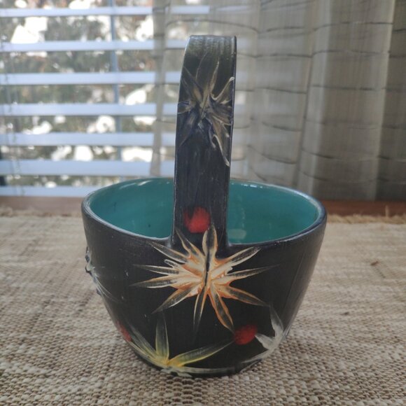 Italian Majolica Starburst Bowl Art Pottery, VTG Ceramic Basket Bowl signed 6" - Picture 5 of 13